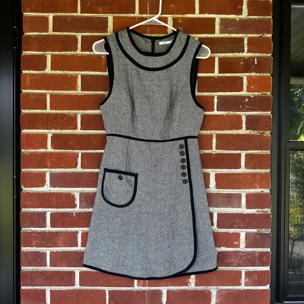 Kimchi Blue Herringbone Tweed Mini Dress Gray Black Mod Size 4